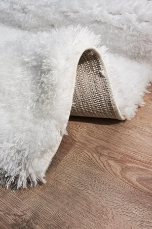 Apex Cosy 9901 White Machine Carpet